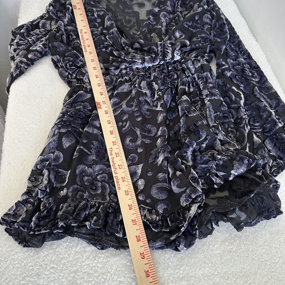 Altar'd State Velvet Burnout Long Sleeve Romper Womens Small Romantic Soft‎ - Picture 10 of 15
